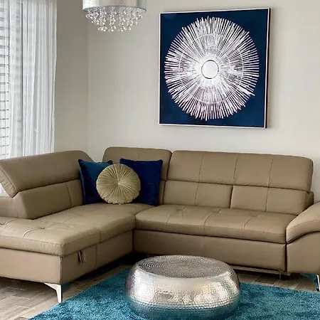 Apartment Royal Blue - Luxurious Flat With 5-star View Over Balaton *