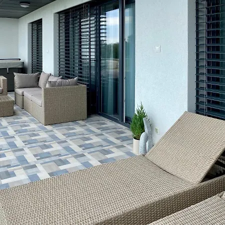 Royal Blue - Luxurious Flat With 5-star View Over Balaton * Keszthely