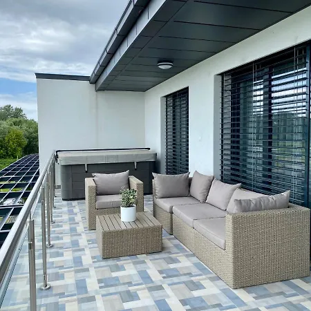 Apartment Royal Blue - Luxurious Flat With 5-star View Over Balaton *